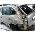 Nissan Almera Tino