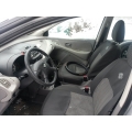 Nissan Almera Tino
