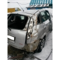 Nissan Almera Tino